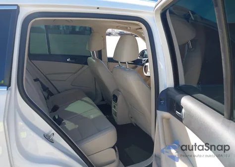 2012 Volkswagen Tiguan Se из США, поврежденный, VIN WVGBV7AX5CW559278